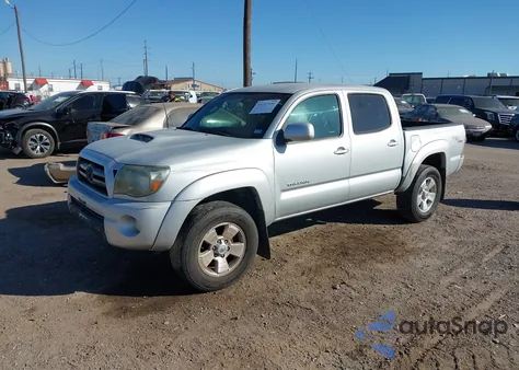 2009 Toyota Tacoma Prerunner V6 z USA, uszkodzony, nr VIN 3TMJU62N49M088310